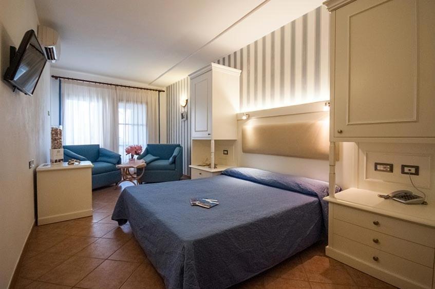 Hotel Barsalini SantʼAndrea Екстериор снимка