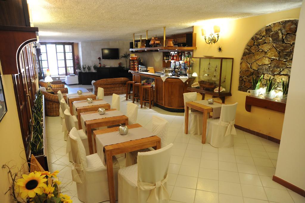 Hotel Barsalini SantʼAndrea Екстериор снимка