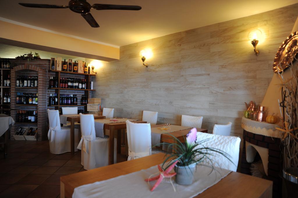 Hotel Barsalini SantʼAndrea Екстериор снимка