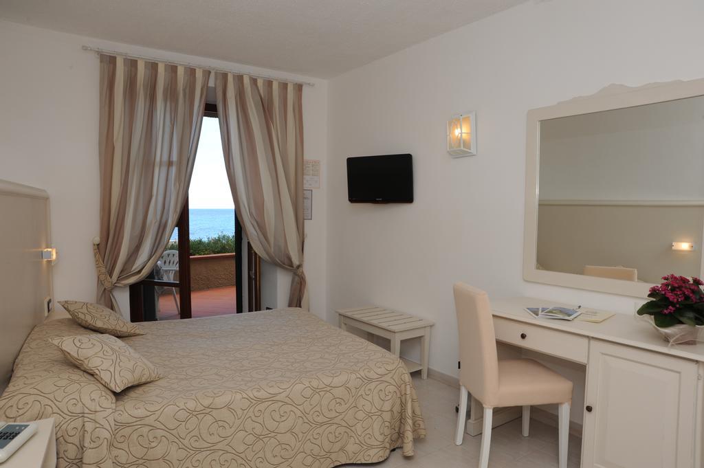 Hotel Barsalini SantʼAndrea Екстериор снимка